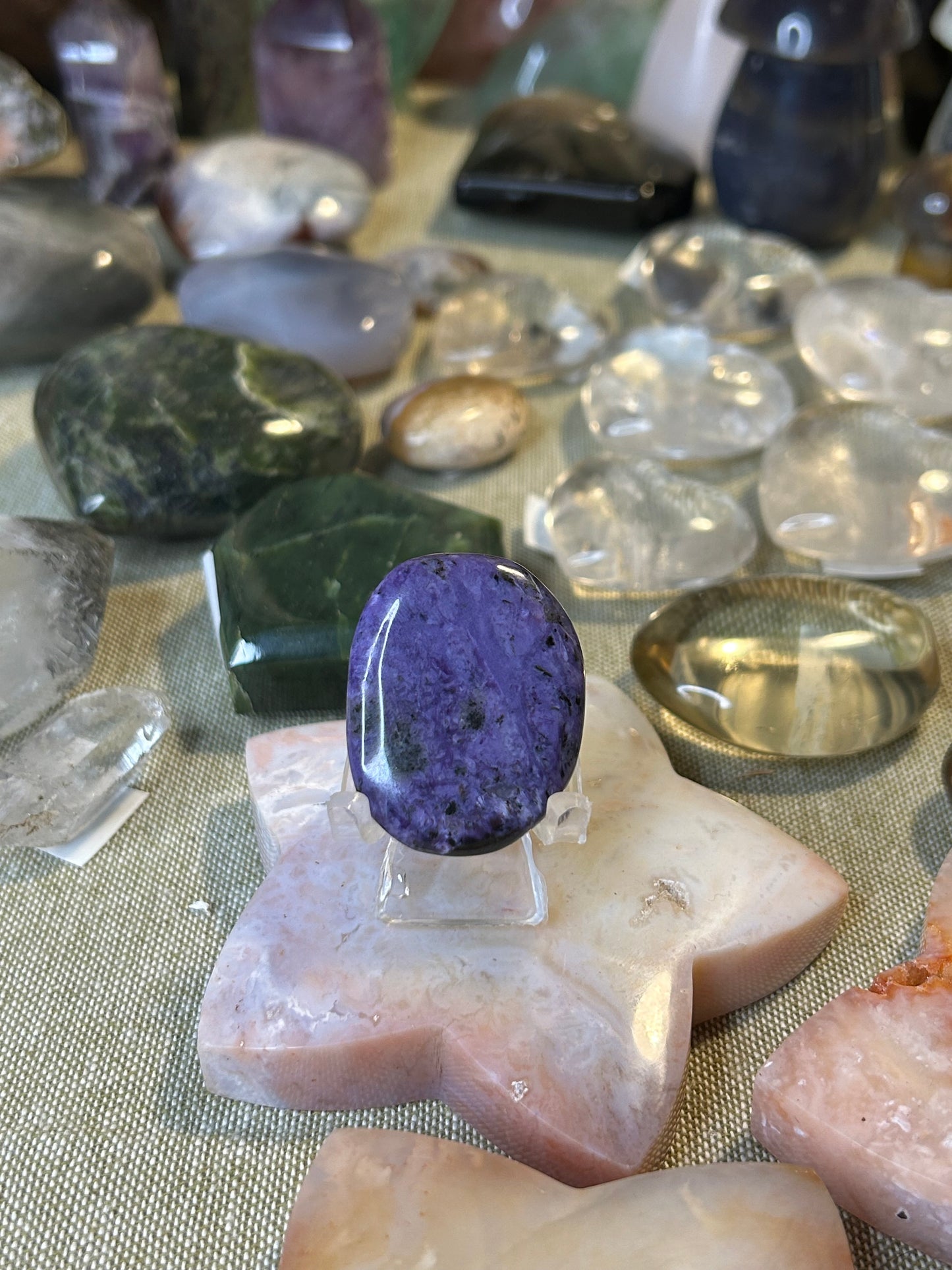 Charoite Palm 3 (AAA Grade)