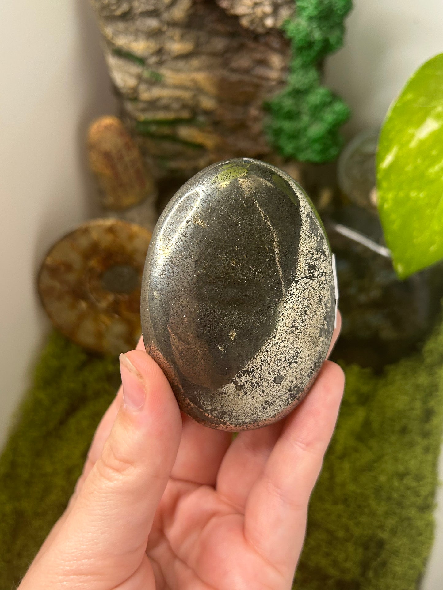 Pyrite Palm-Stones