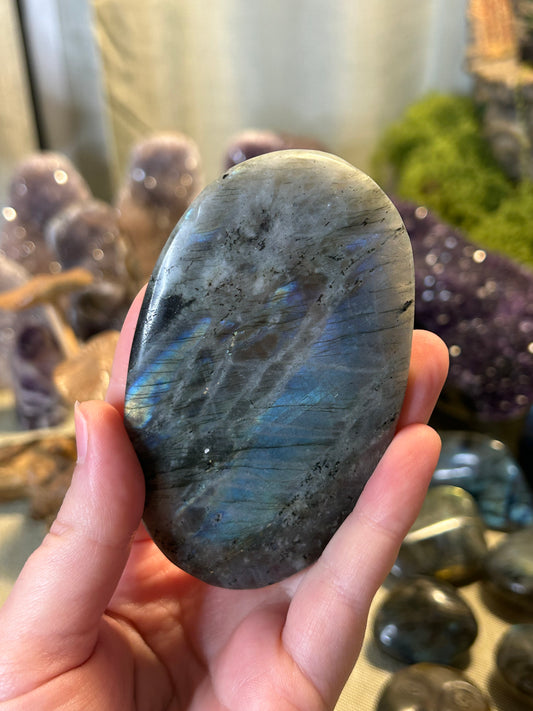 Labradorite Large Palm 20