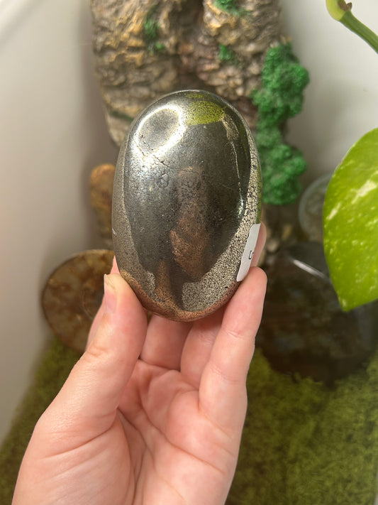 Pyrite Palm-Stones
